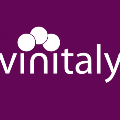 Vinitaly: concorso internazionale per il packaging del vino